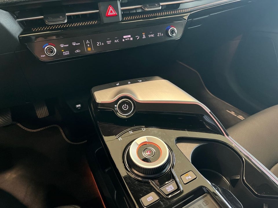 Kia EV6 77 Long Range 5d