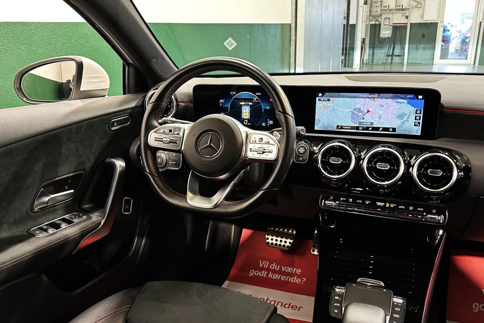 Mercedes A200 d 2,0 AMG Line aut. 4d