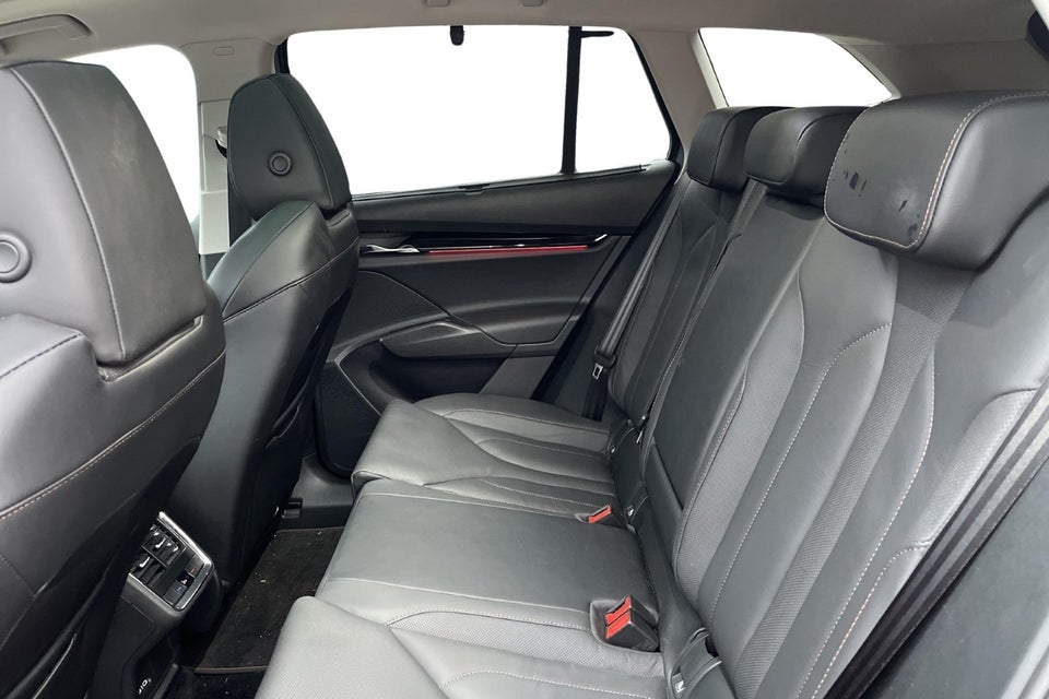 Skoda Enyaq 80 iV Premium 5d