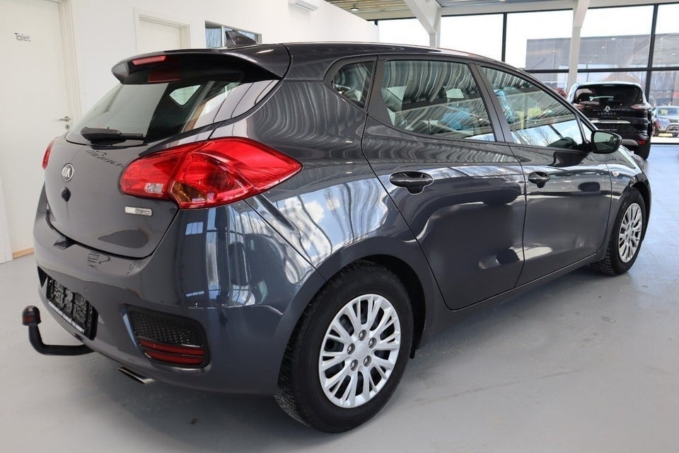 Kia Ceed 1,0 T-GDi Style Limited 5d