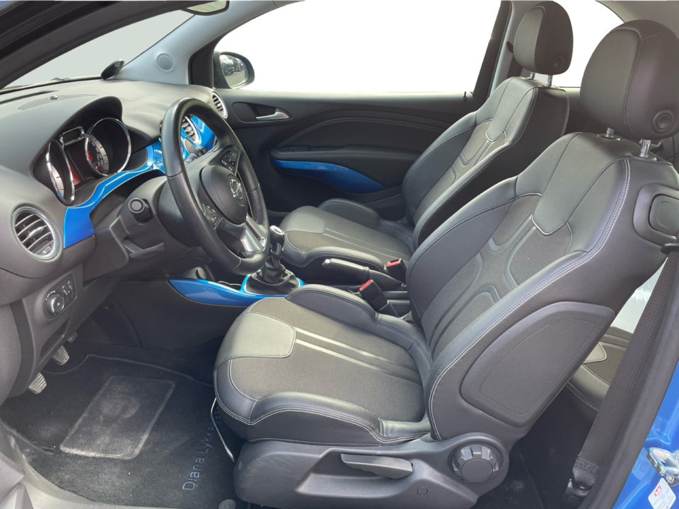 Opel Adam 1,0 T 90 Rocks 3d