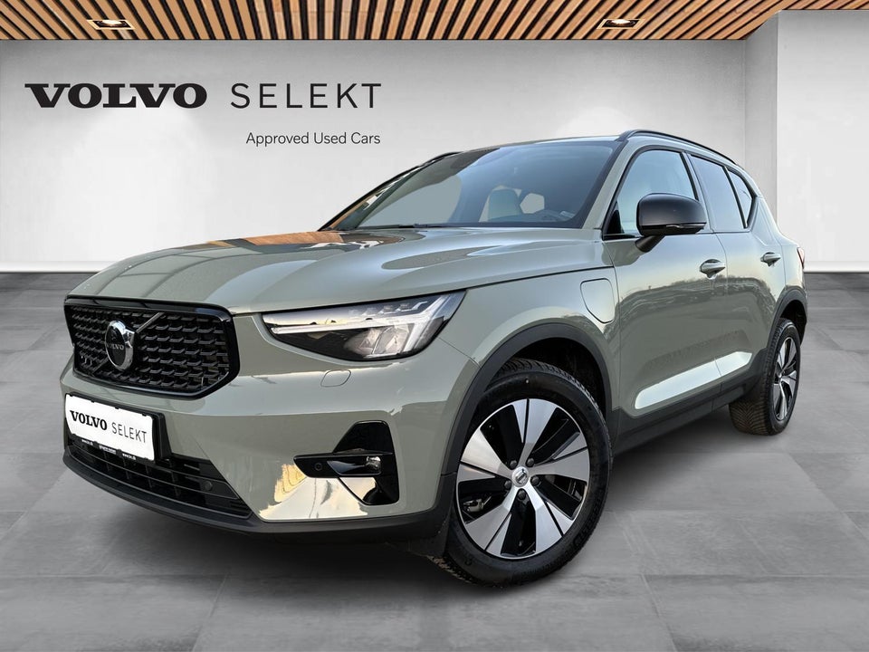 Volvo XC40 1,5 T4 ReCharge Plus Dark aut. 5d