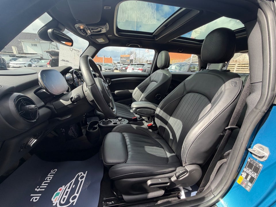 MINI Cooper SE Maximise 3d