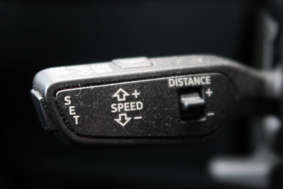 Audi e-tron 50 S-line Prestige quattro 5d