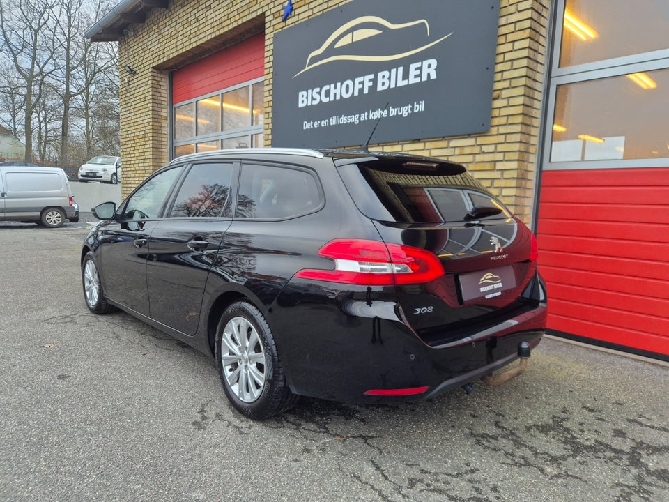 Peugeot 308 1,6 BlueHDi 120 Active SW 5d