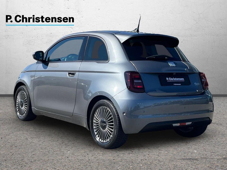 Fiat 500e 42 Icon 3d