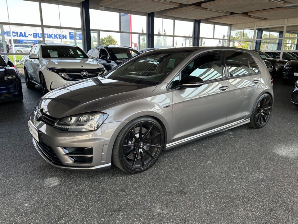 VW Golf VII 2,0 R DSG 4Motion BMT 5d