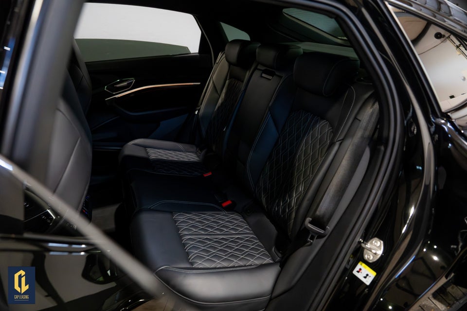 Audi e-tron S Sportback quattro 5d