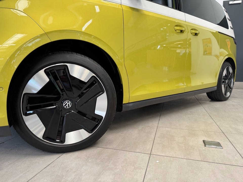 VW ID.Buzz 77 Style SWB 5d