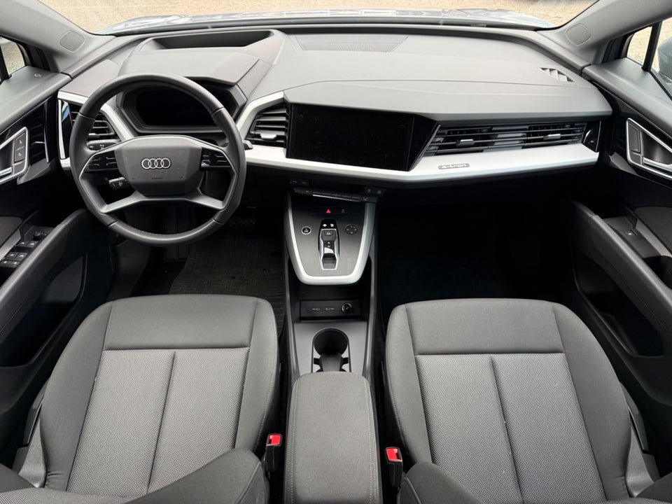 Audi Q4 e-tron 35  5d