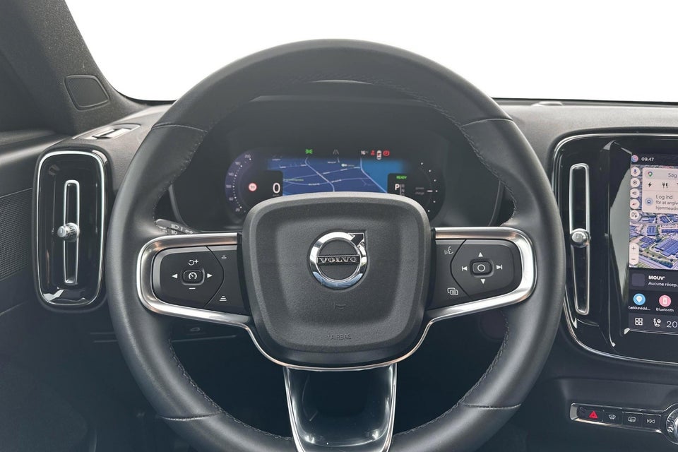 Volvo XC40 ReCharge Start 5d