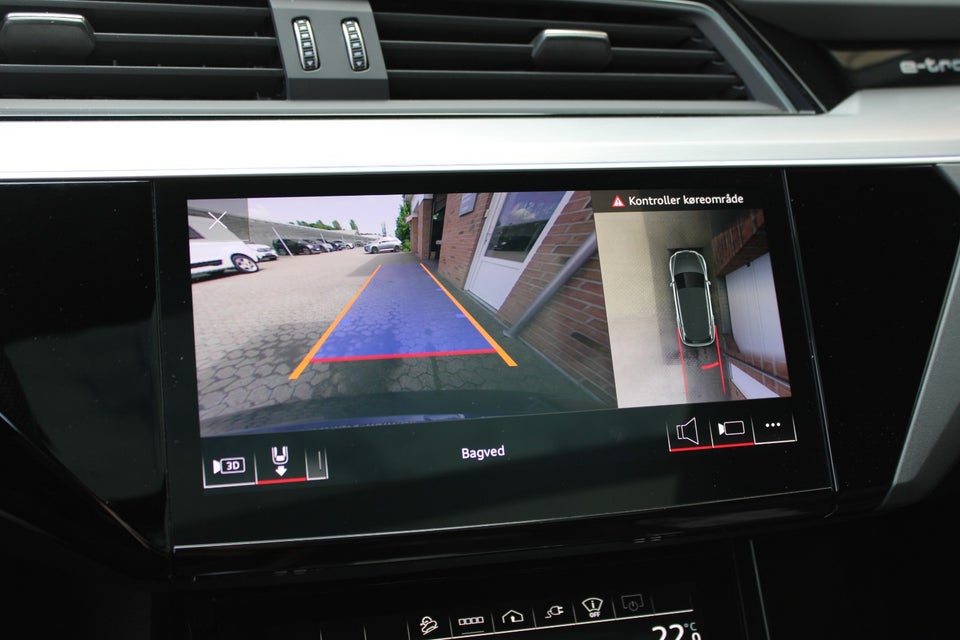 Audi e-tron 55 S-line quattro 5d