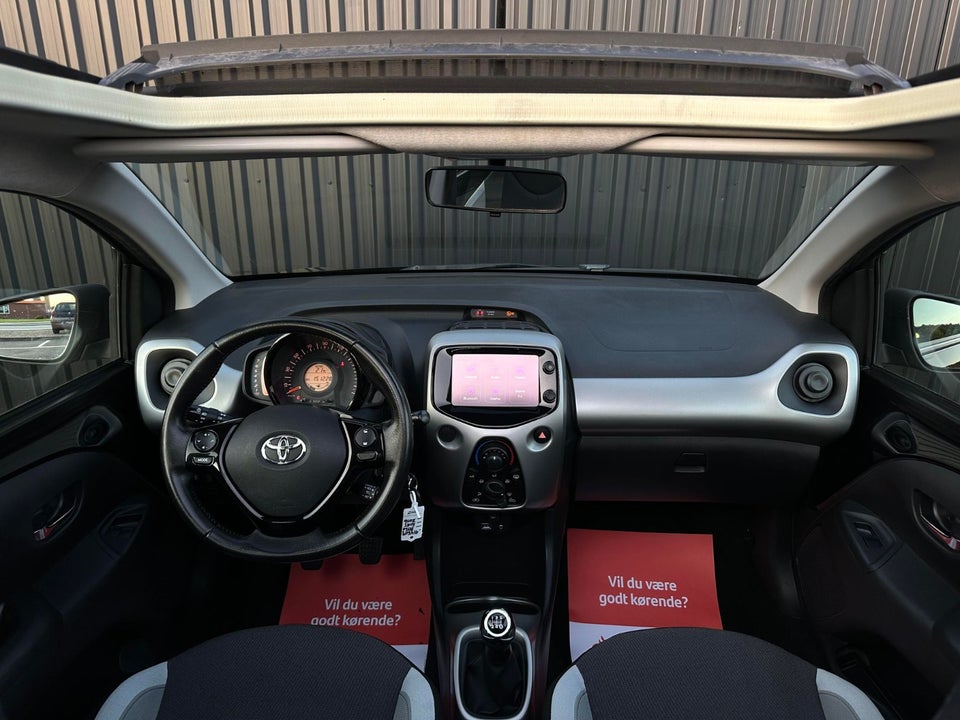 Toyota Aygo 1,0 VVT-i x-sky 5d