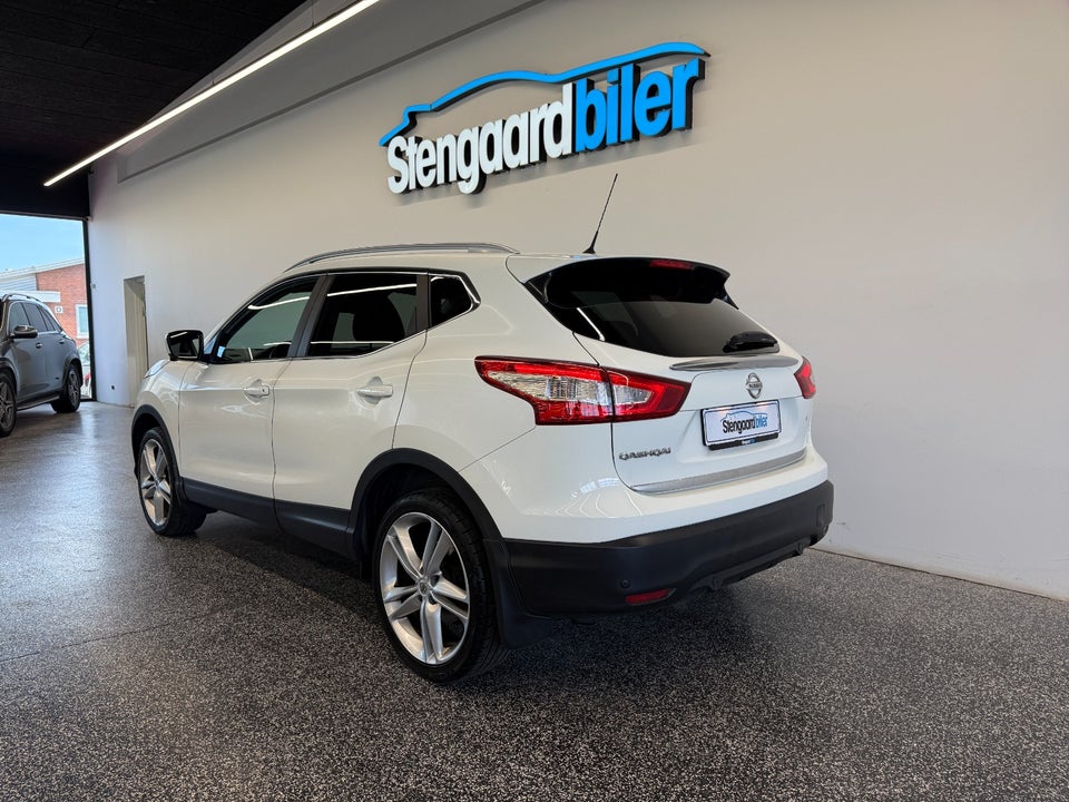 Nissan Qashqai 1,2 Dig-T 115 Tekna 5d