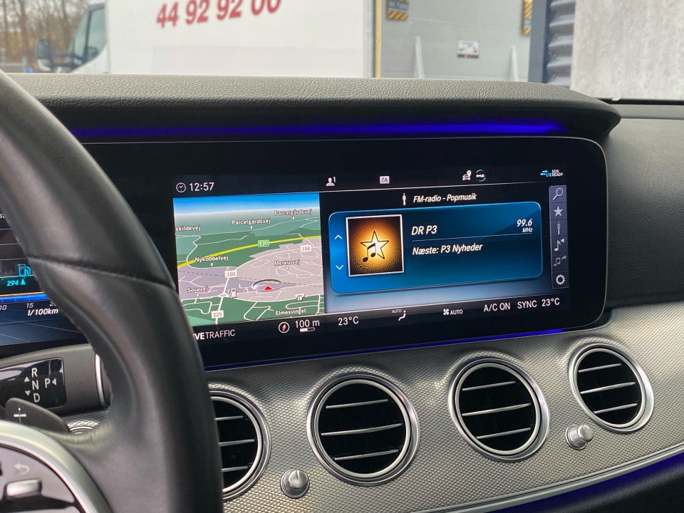 Mercedes E400 d 2,9 AMG Line aut. 4Matic 4d