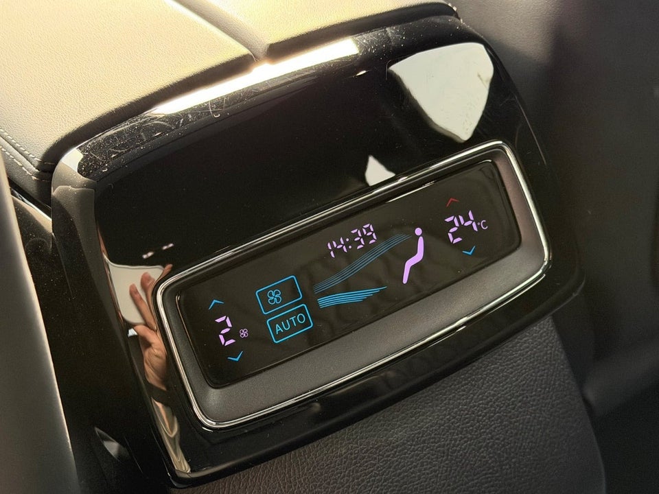 BYD Tang 109 Flagship AWD 7prs 5d