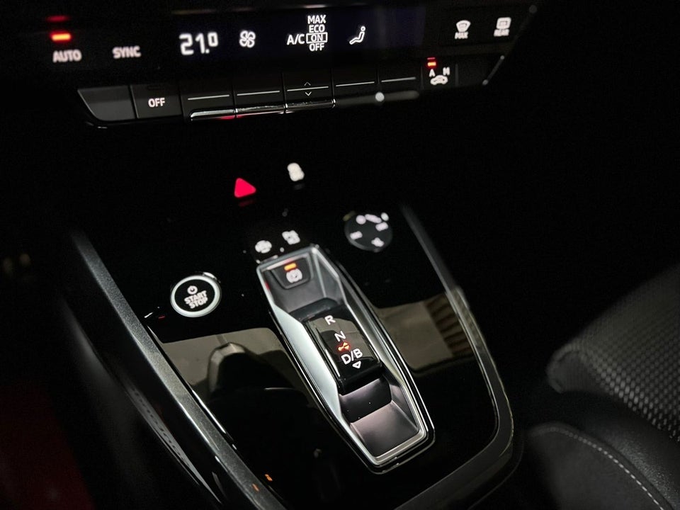 Audi Q4 e-tron 35 S-line 5d