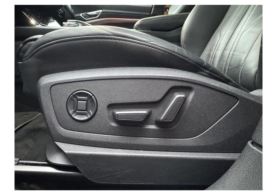 Audi e-tron 55 Black Edition S-line quattro 5d