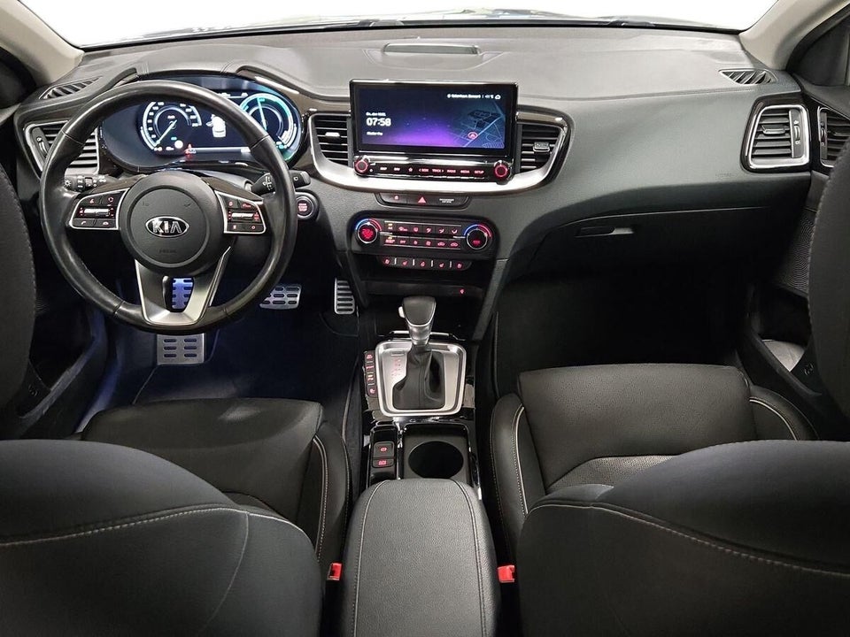 Kia Ceed 1,6 PHEV Upgrade+ SW DCT 5d