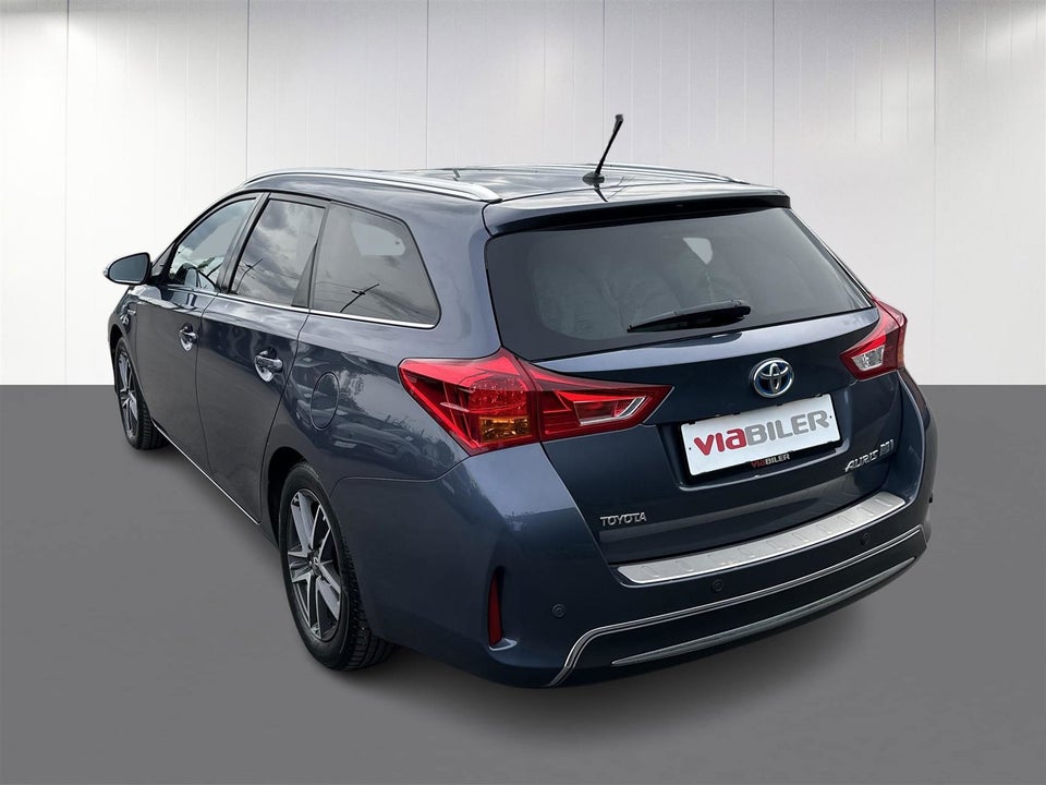 Toyota Auris 1,8 Hybrid H2 Premium Comfort CVT 5d