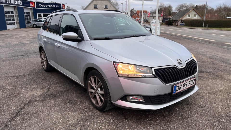 Skoda Fabia 1,0 TSi 95 Dynamic Combi DSG 5d