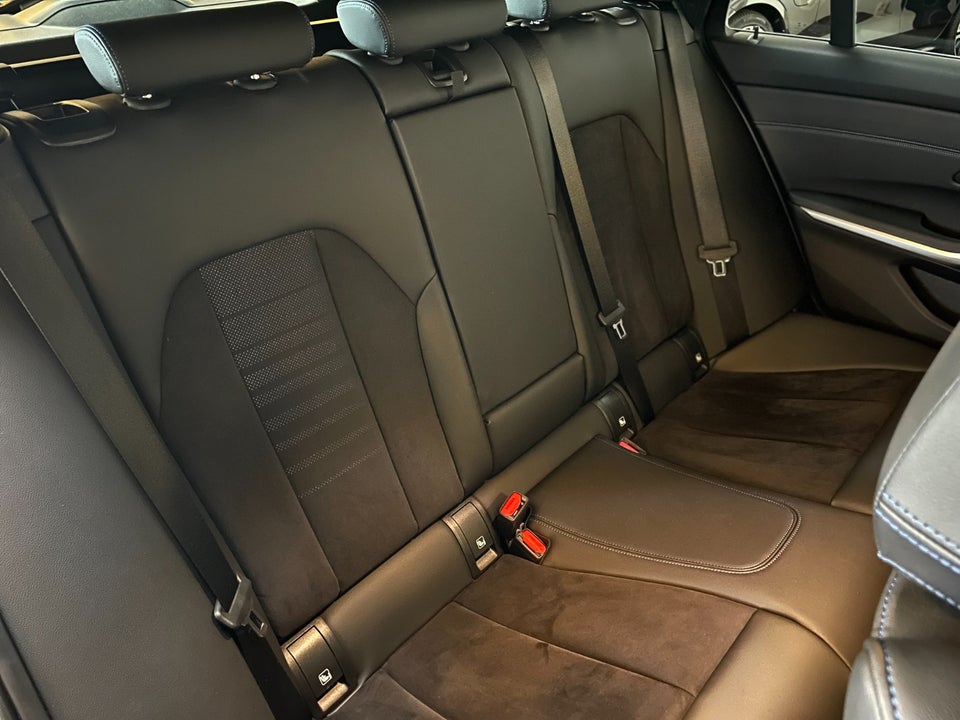BMW 330e 2,0 Touring M-Sport aut. 5d
