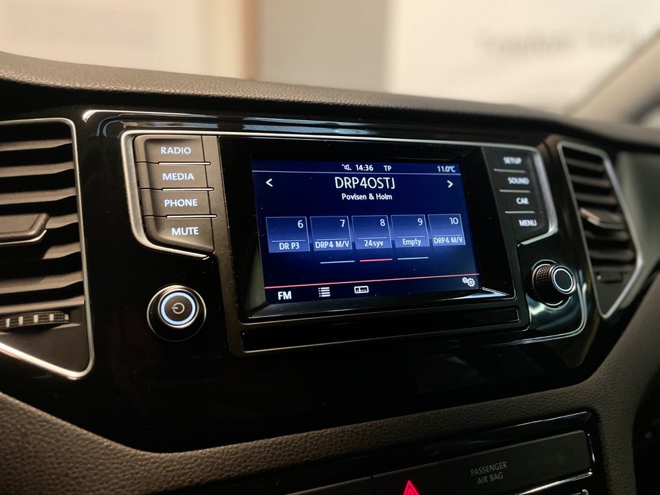 VW Golf Sportsvan 1,6 TDi 110 Highline DSG 5d