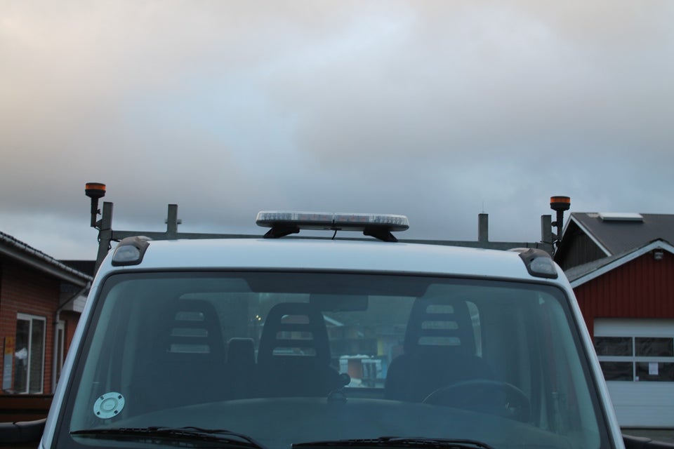 Iveco Daily 3,0 35S21 4200mm Lad 2d