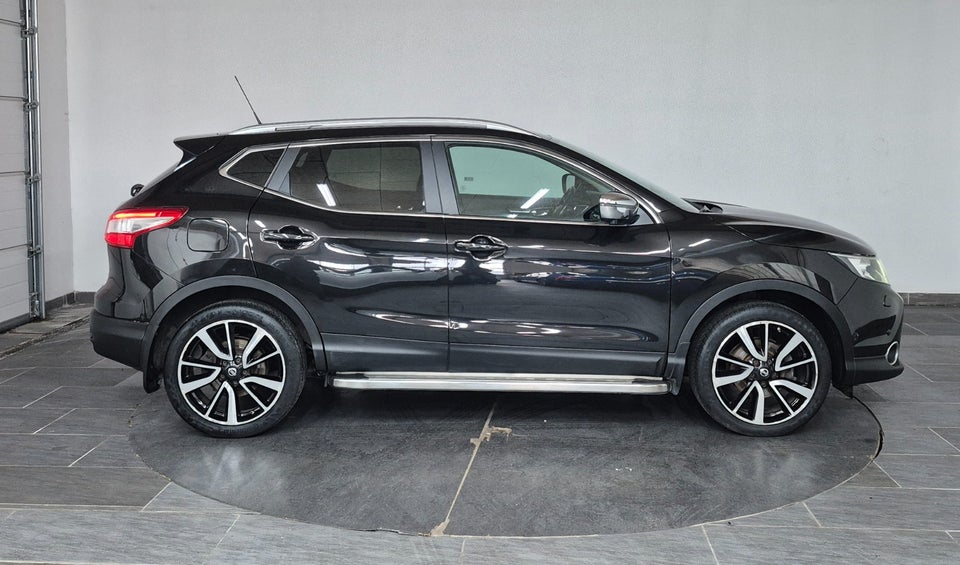 Nissan Qashqai 1,2 Dig-T 115 Tekna 5d