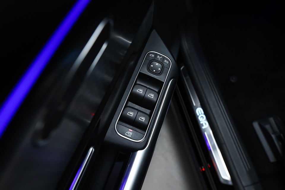 Mercedes EQA350 AMG Line 4Matic 5d