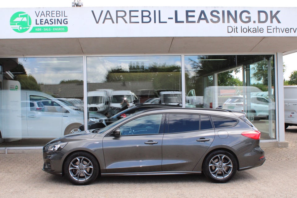 Ford Focus 1,0 EcoBoost mHEV ST-Line stc. Van 5d