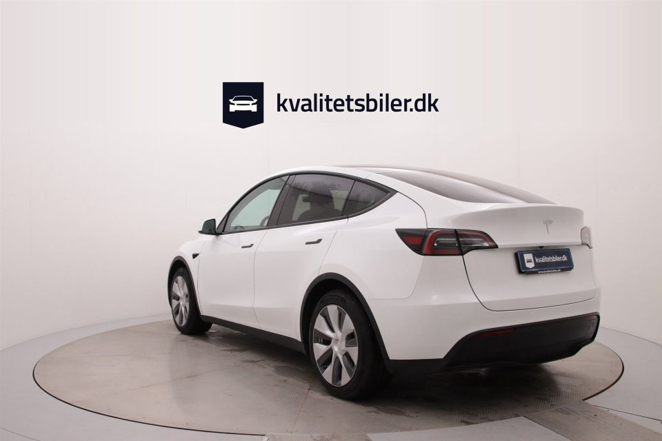 Tesla Model Y RWD 5d