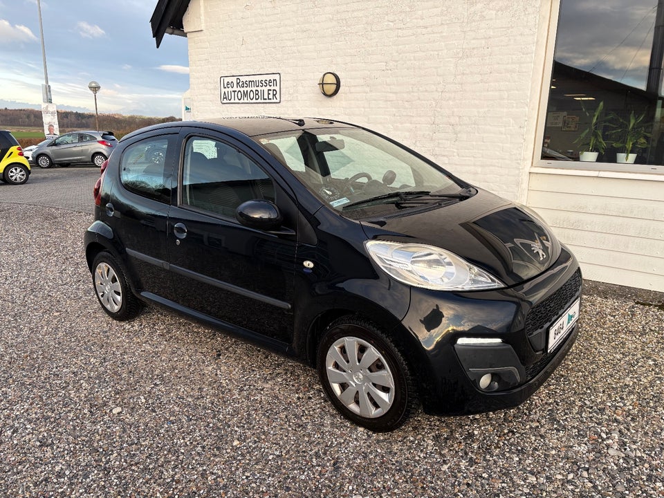 Peugeot 107 1,0 Champion 5d
