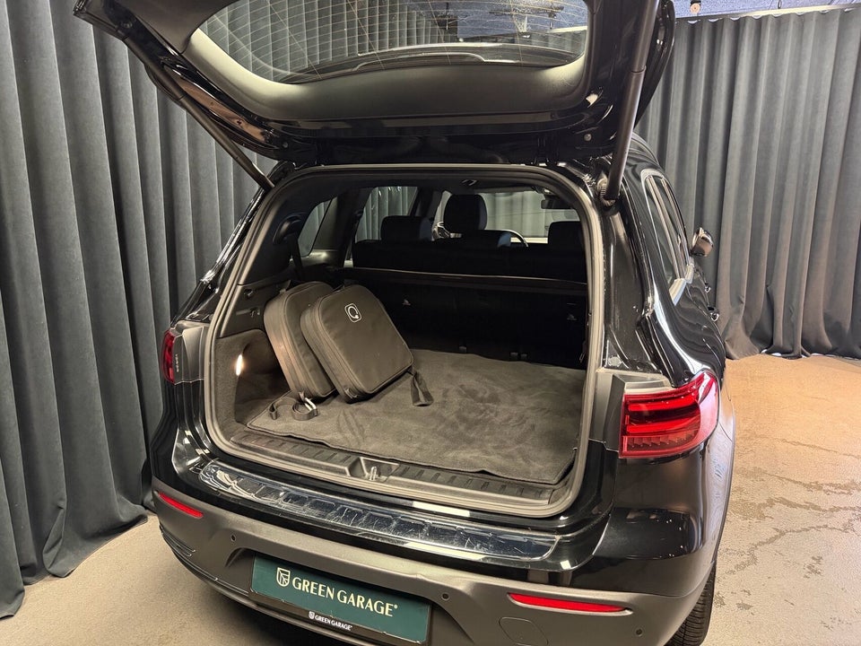 Mercedes EQB250+ Progressive 7prs 5d