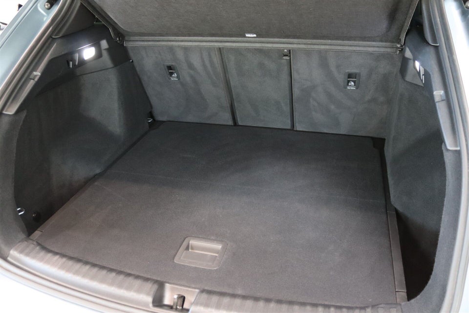 Audi Q4 e-tron 50 S-line quattro 5d