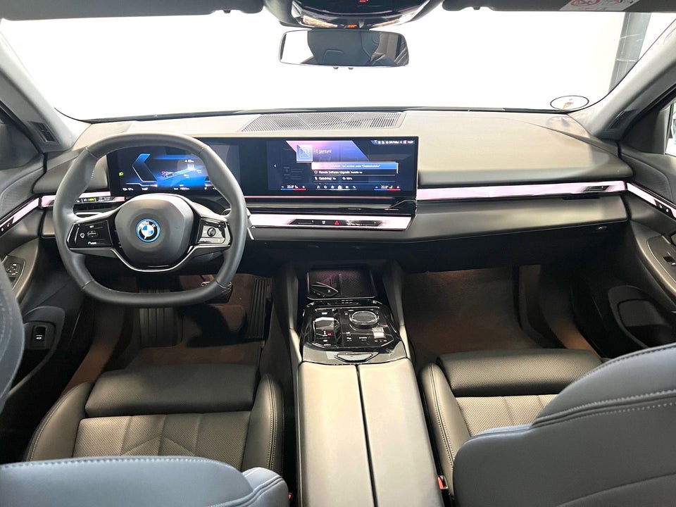 BMW i5 eDrive40 Sport Line 4d