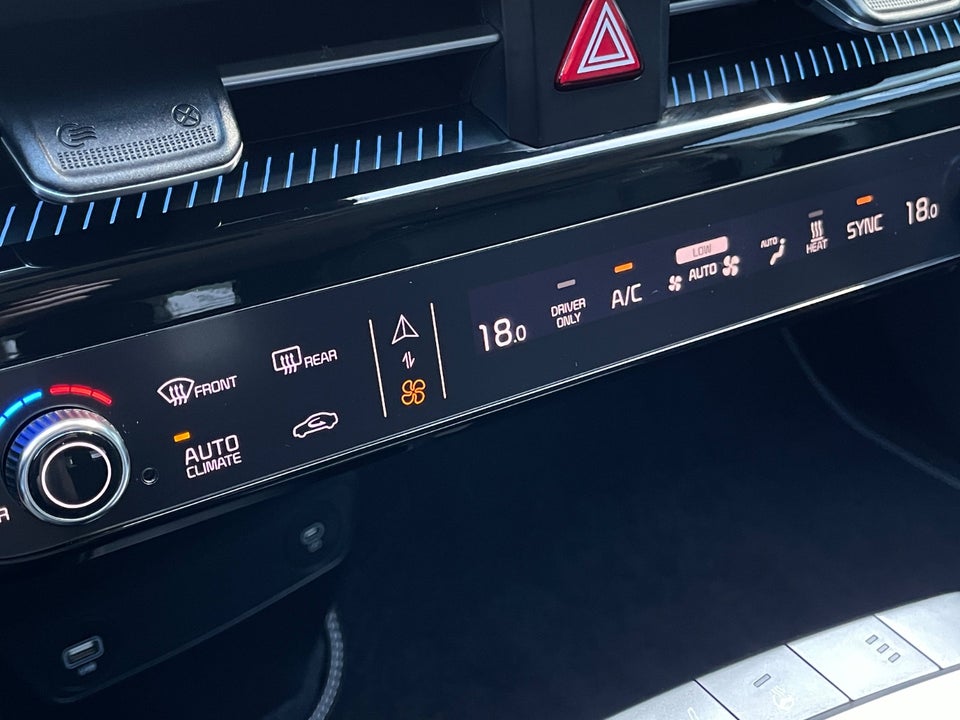 Kia EV6 77 Long Range Upgrade 5d