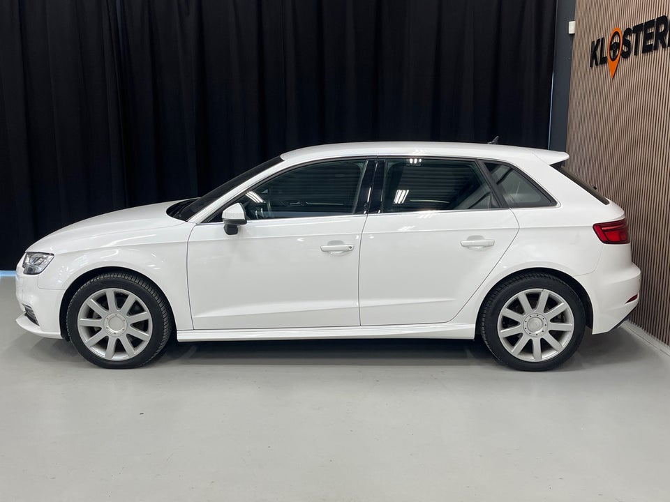 Audi A3 40 TFSi e Prestige Sportback S-tr. 5d