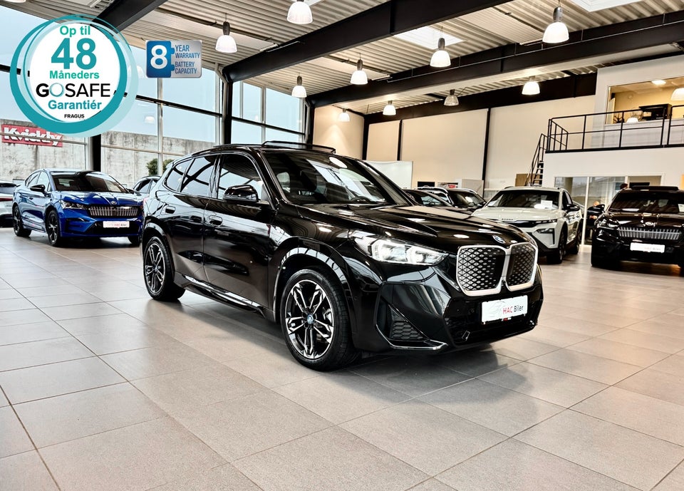 BMW iX1 xDrive30 Fully Charged M-Sport 5d