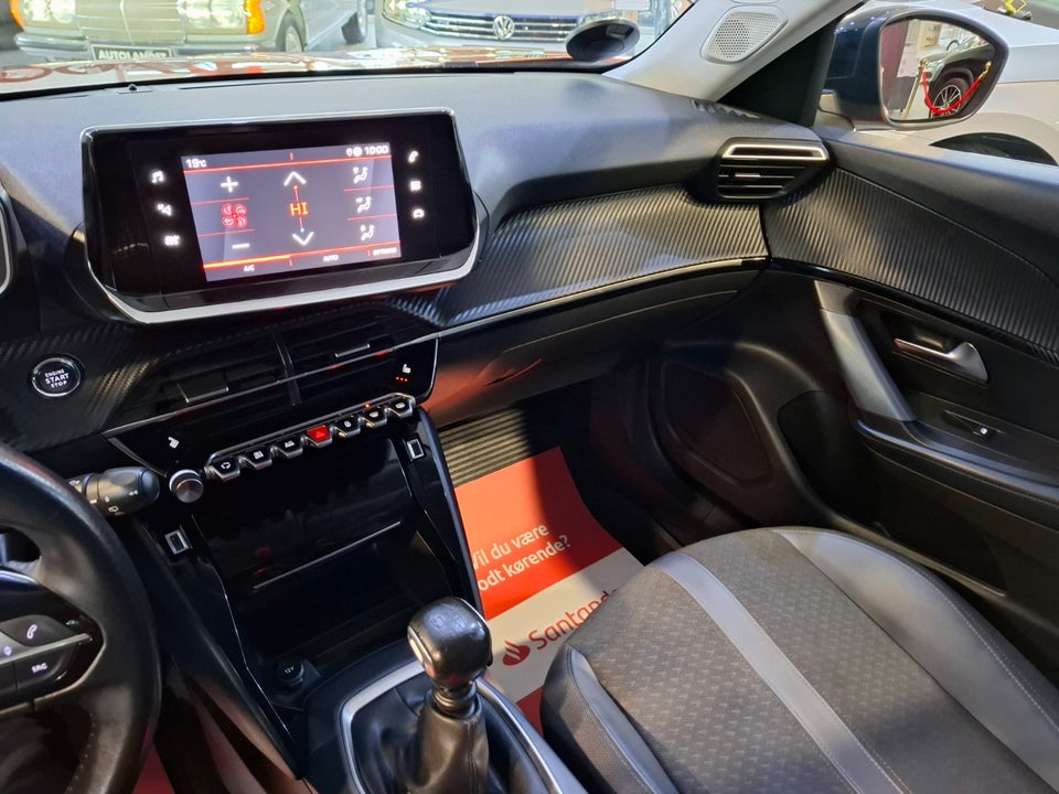 Peugeot 2008 1,5 BlueHDi 100 Allure 5d