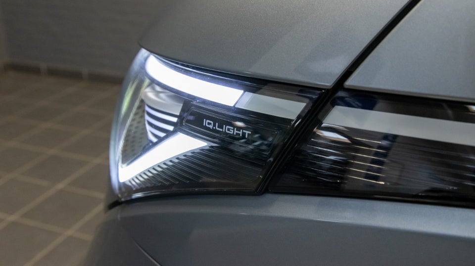 VW ID.Buzz 77 Style SWB 5d