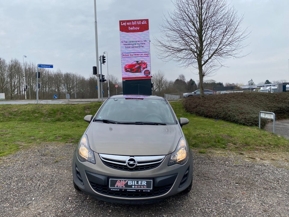 Opel Corsa 1,2 16V Enjoy 5d