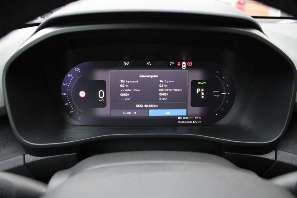 Volvo XC40 P8 ReCharge Twin Plus 5d