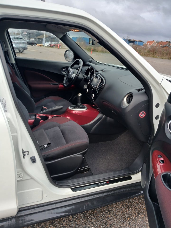 Nissan Juke 1,6 Tekna 5d