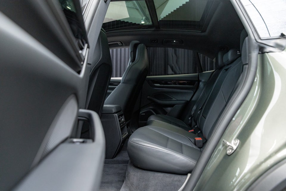 Porsche Macan 5d