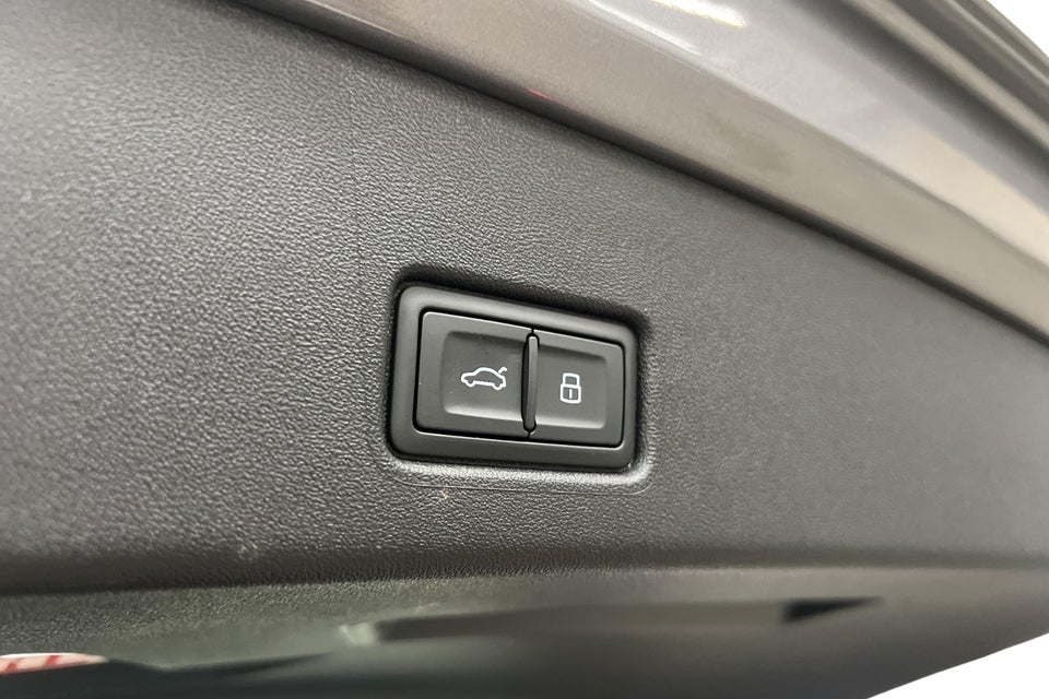 Audi Q4 e-tron 45 Progress 5d