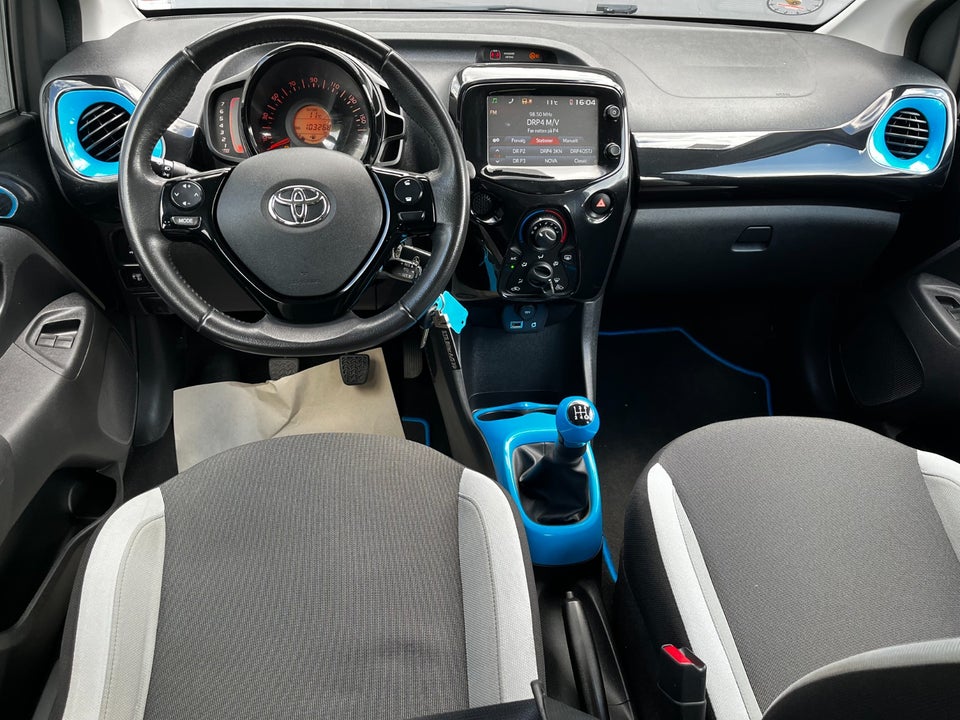 Toyota Aygo 1,0 VVT-i x-clusiv 5d