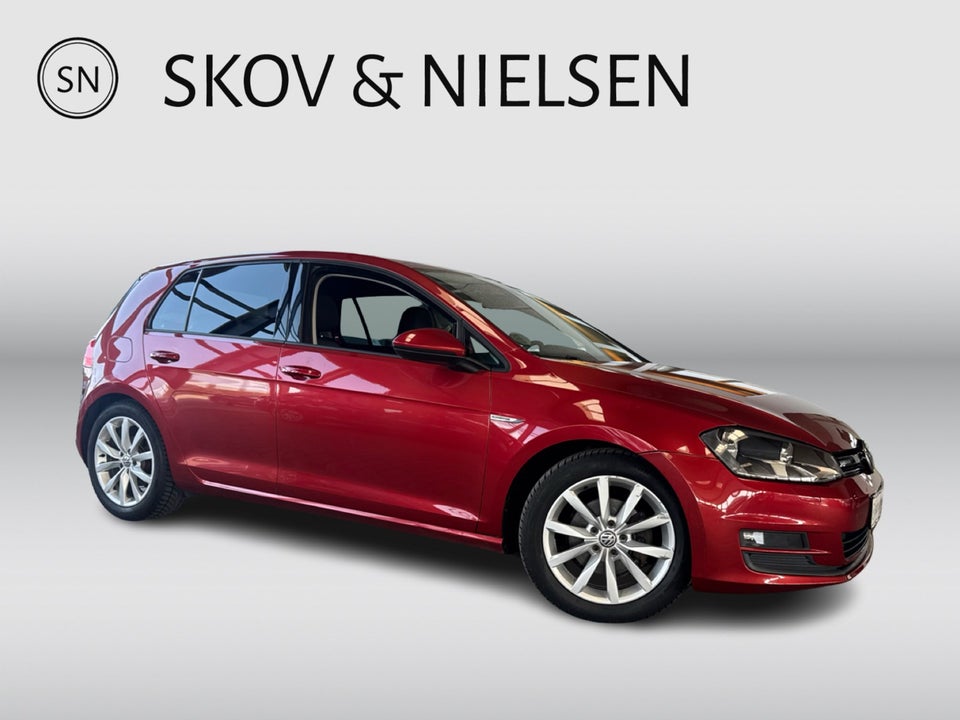 VW Golf VII 1,6 TDi 110 Comfortline 5d