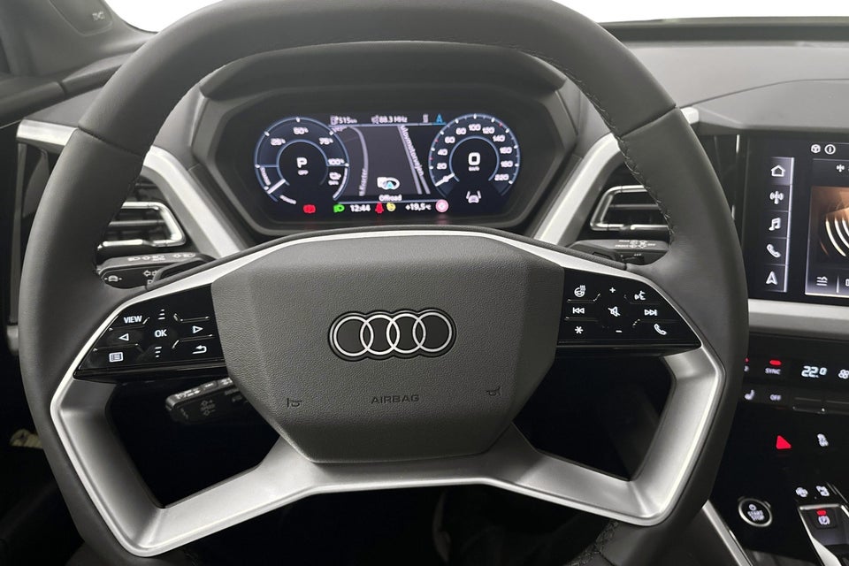 Audi Q4 e-tron 45 Progress 5d