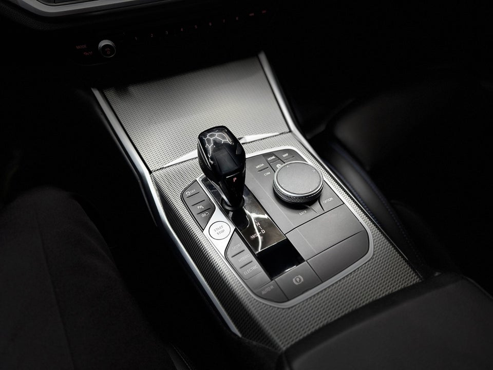 BMW 330e 2,0 Touring M-Sport aut. 5d